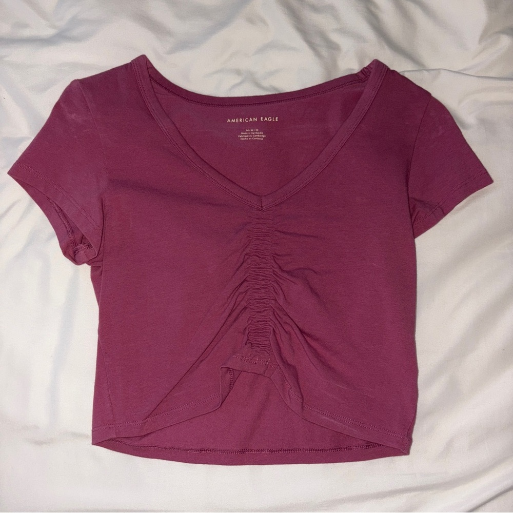 american eagle pink crop top
